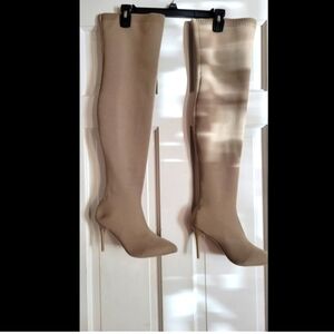 Woman's Knitted Long tube heel boots